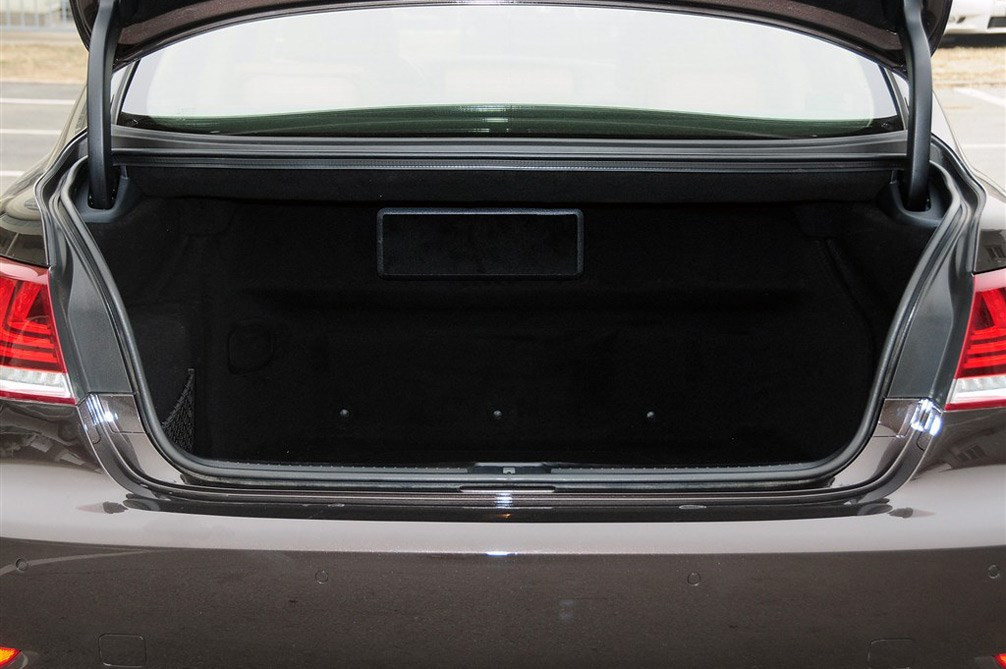 ׿˹LS 2013 600hL ռ