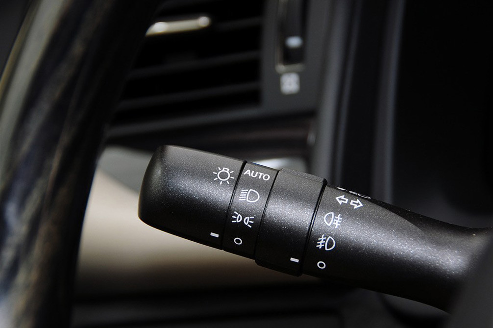 雷克萨斯LS 2013款 600hL 内饰