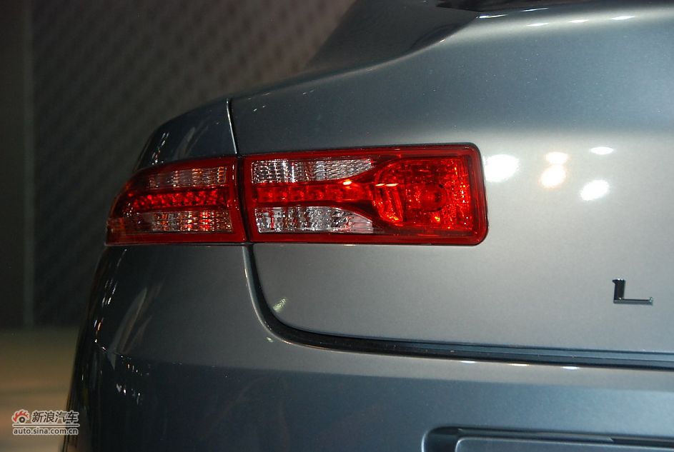 雷诺拉古那古贝