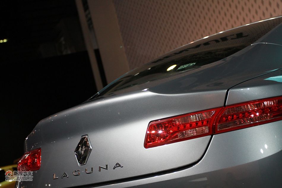 雷诺拉古那古贝