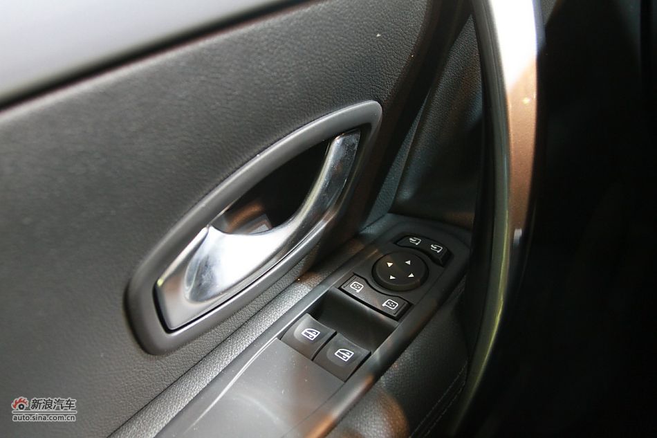 雷诺拉古那古贝