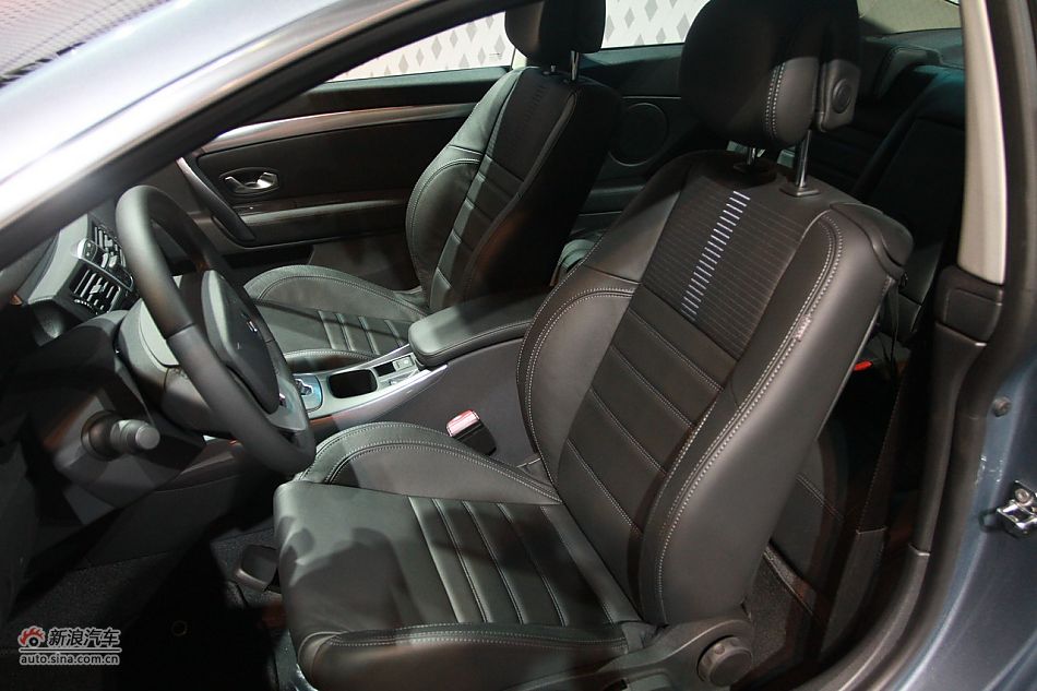 雷诺拉古那古贝