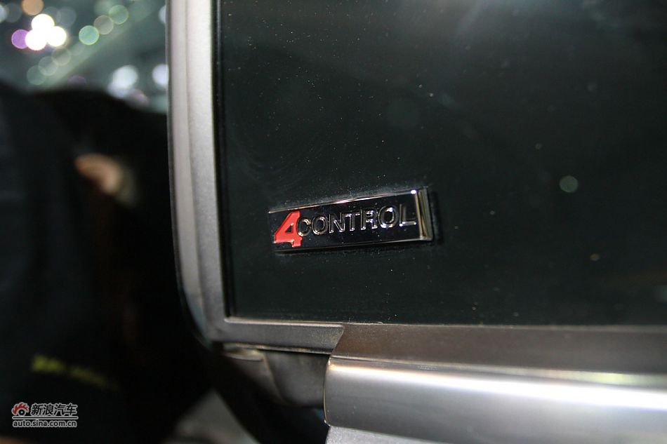 雷诺拉古那古贝