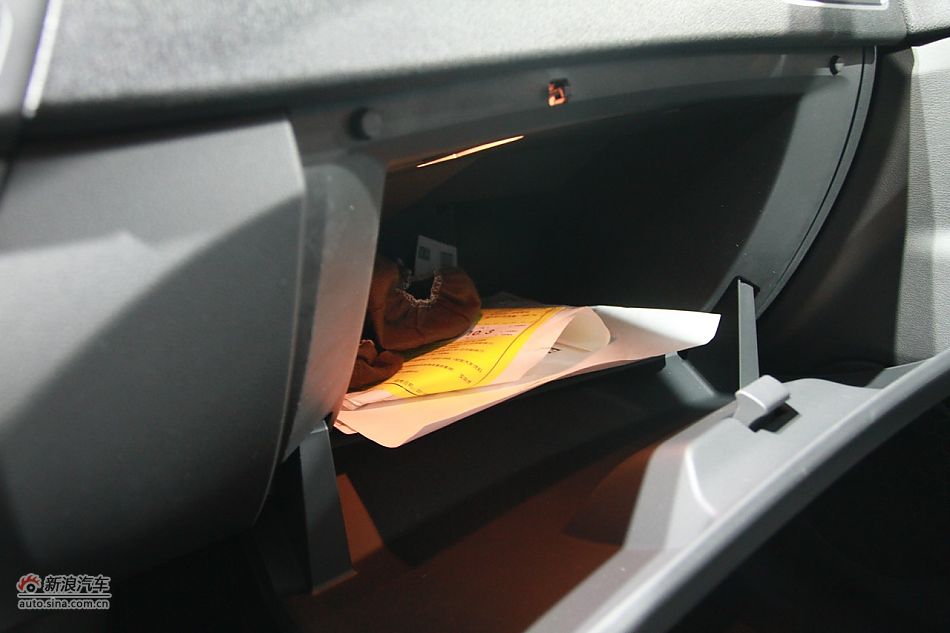 雷诺拉古那古贝