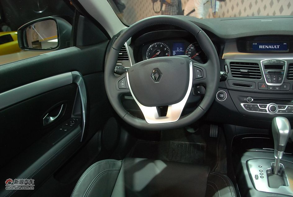 雷诺拉古那古贝