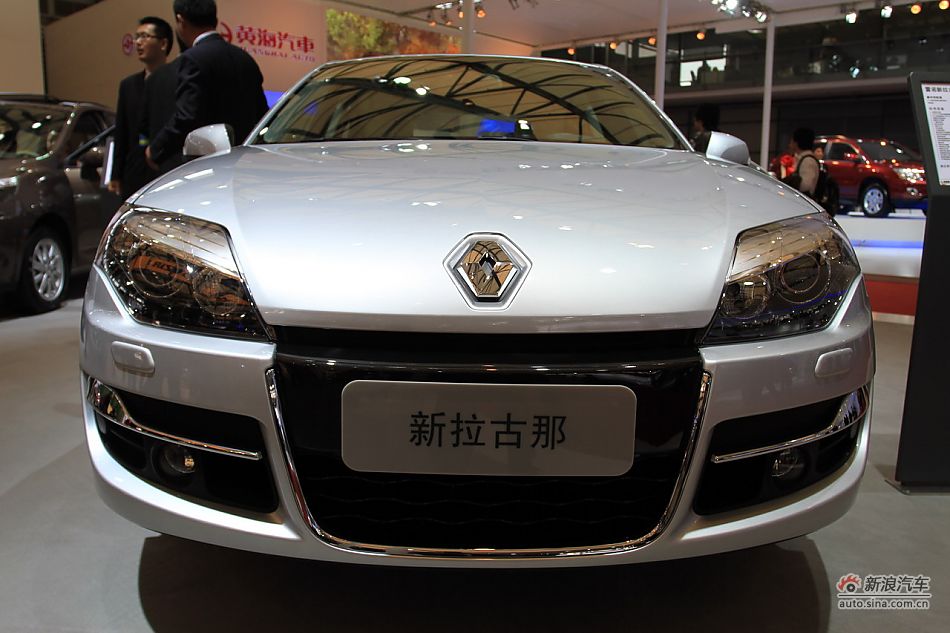 雷诺新拉古那