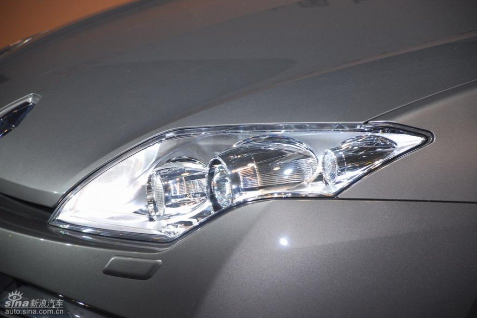 雷诺新拉古那上市现场图