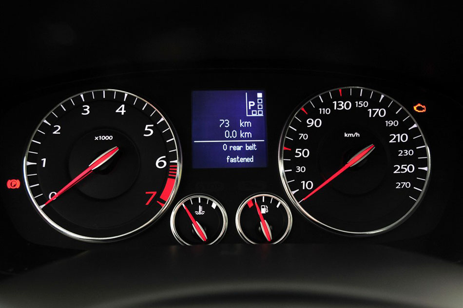 2012款 古贝2.0T 豪华导航版 内饰