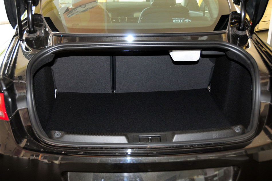 2012款 古贝2.0T 豪华导航版 空间