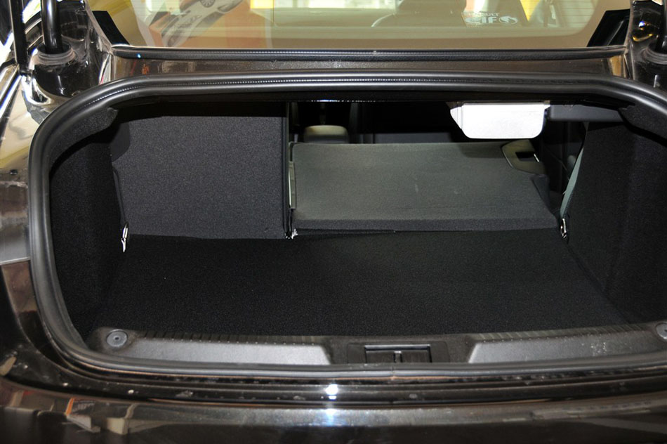 2012款 古贝2.0T 豪华导航版 空间