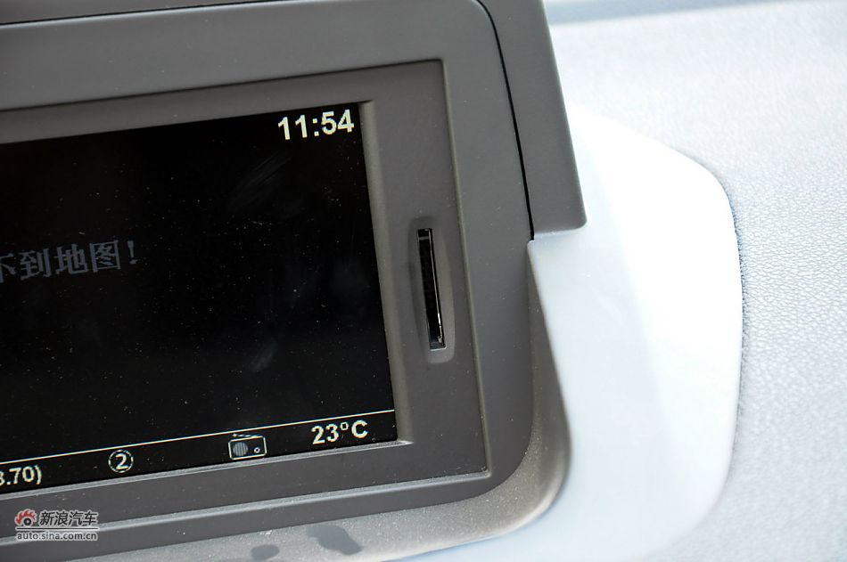 2011款梅甘娜CC实拍