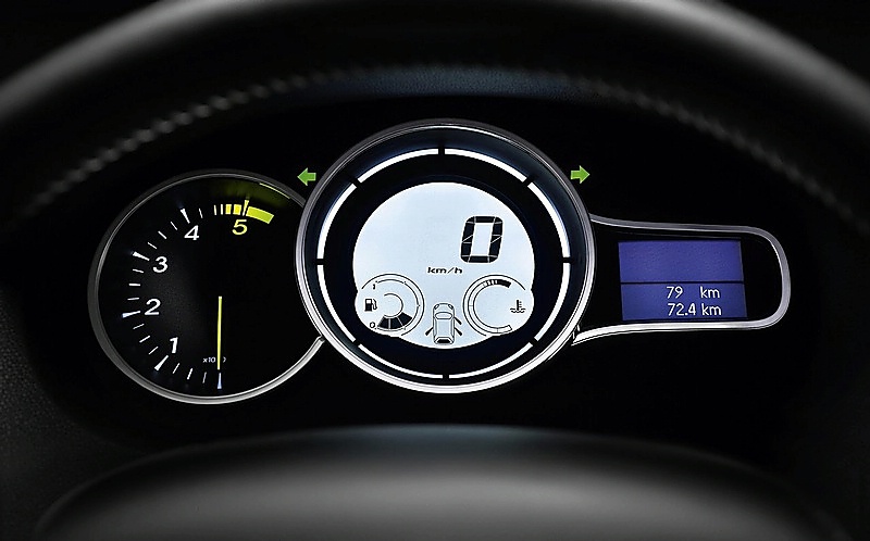 2009款雷诺梅甘娜内饰资料图