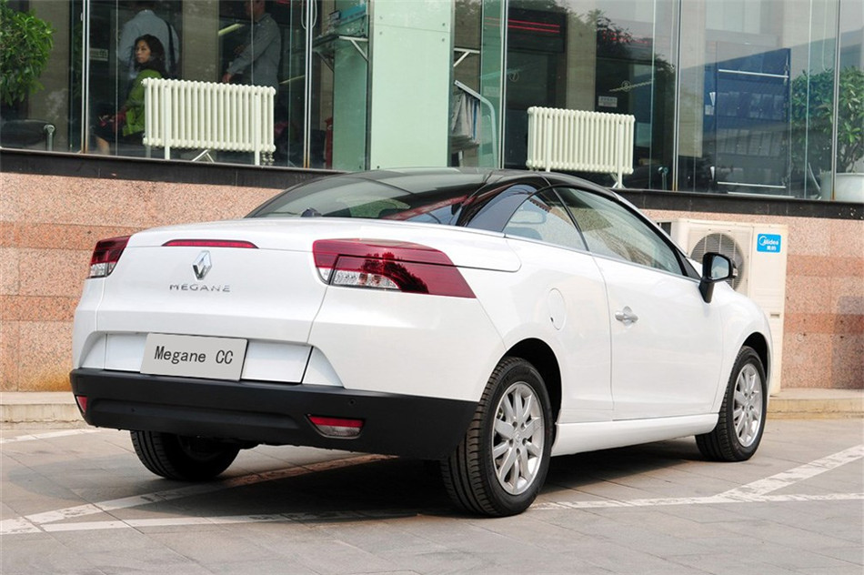 梅甘娜CC 2011款 2.0L CVT 时尚导航版 外观