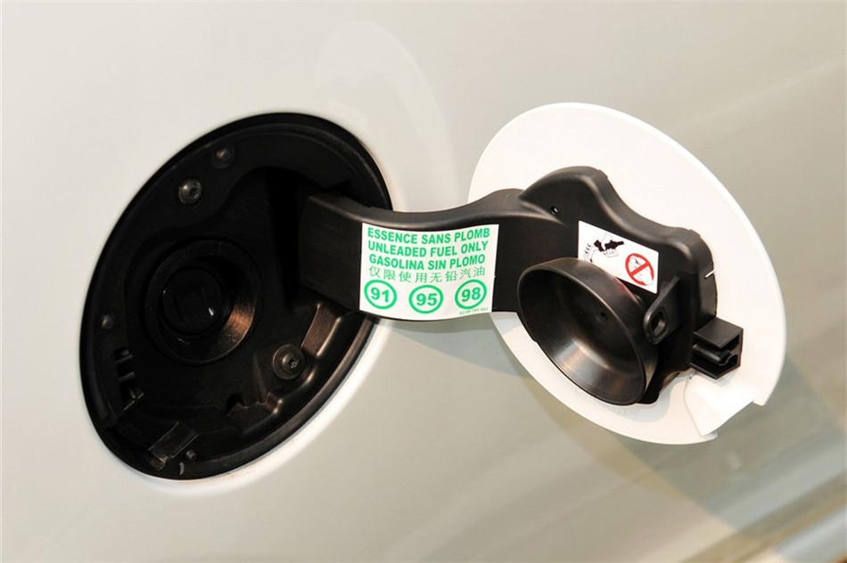 梅甘娜CC 2011款 2.0L CVT 时尚导航版 细节