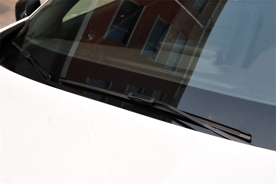 梅甘娜CC 2011款 2.0L CVT 时尚导航版 细节