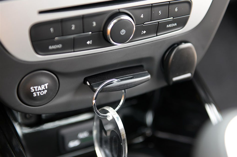 2014款 R.S. 2.0T 赛版 内饰