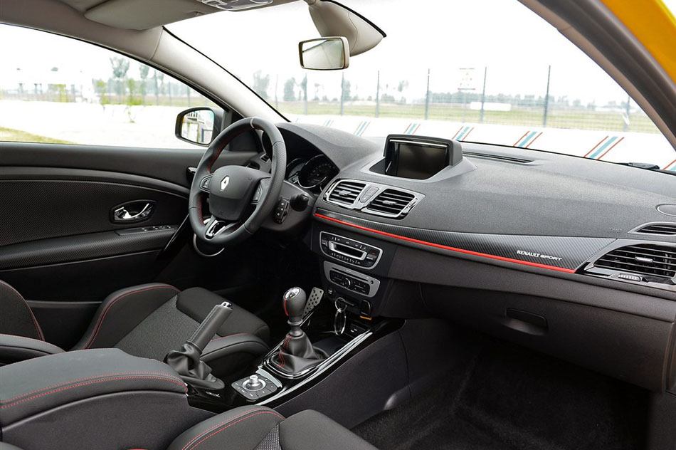 2014款 R.S. 2.0T 赛版 内饰