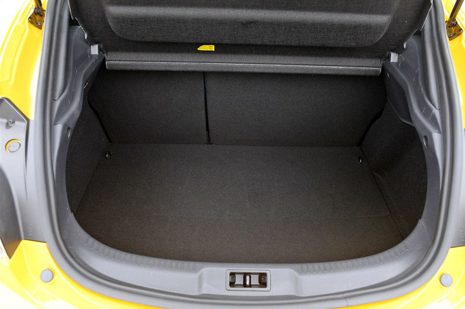 2014款 R.S. 2.0T 赛版 座椅空间