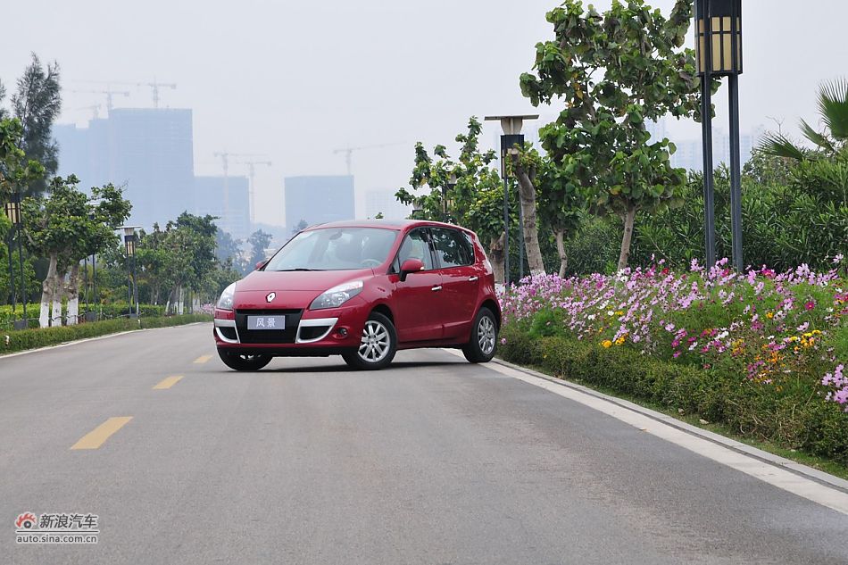 2011款雷诺风景