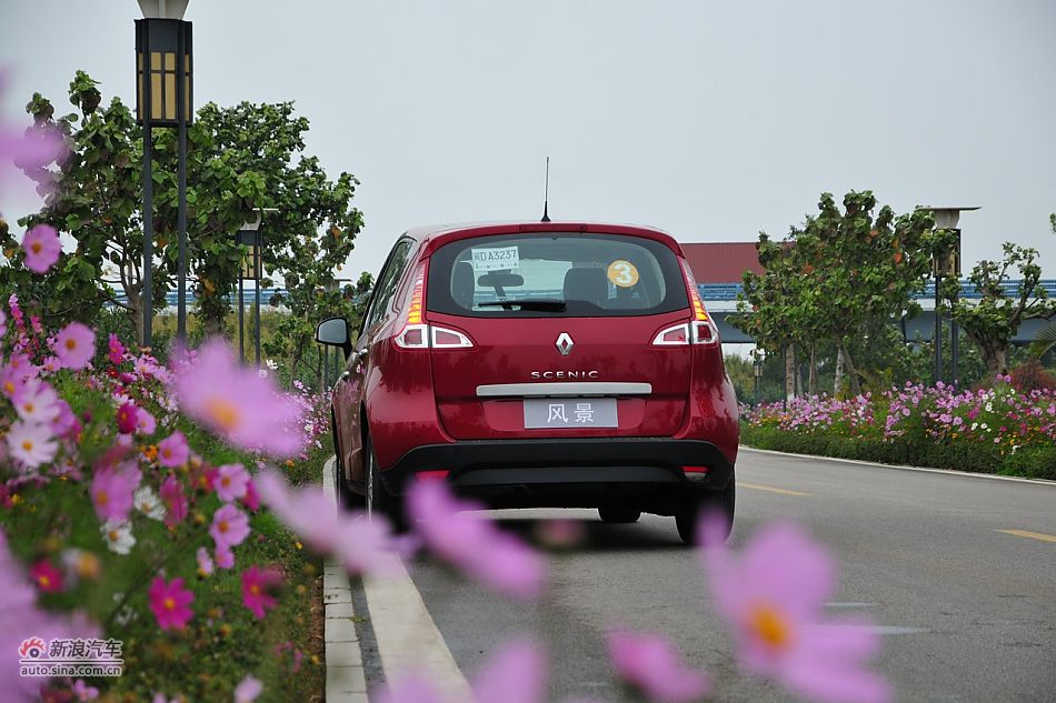 2011款雷诺风景