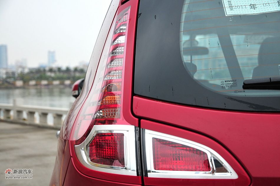 2011款雷诺风景