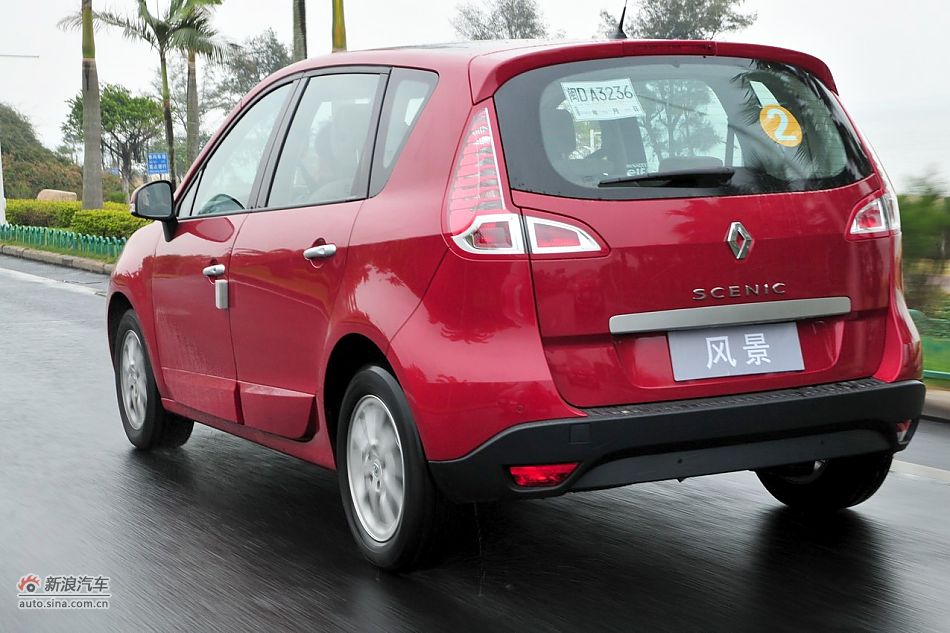 试驾2011款雷诺风景
