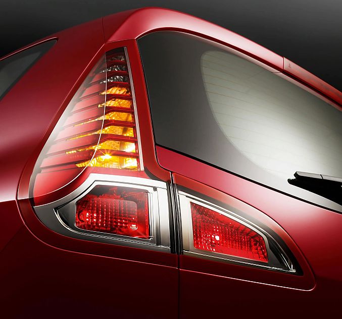 2010款雷诺风景外观图片