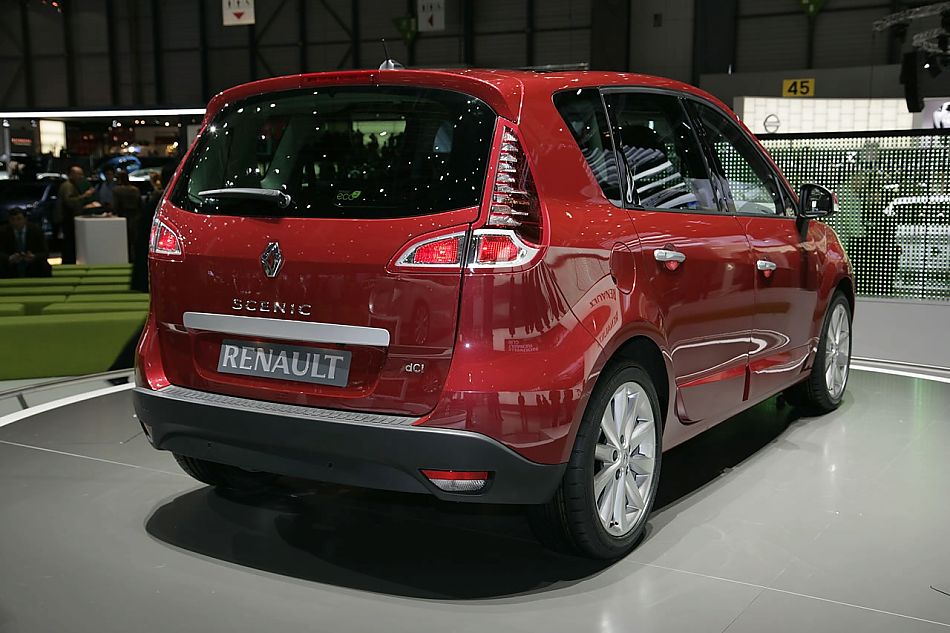 2010款雷诺风景外观图片