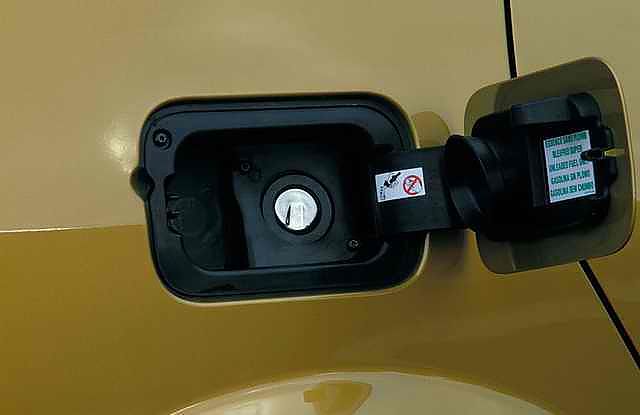 风景II的F1一体式油箱盖