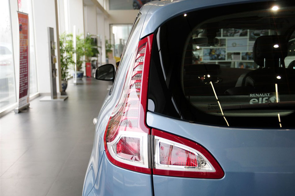 2012款 2.0 风景舒适版 细节