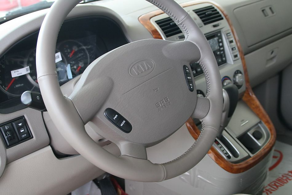 东风悦达起亚嘉华方向盘