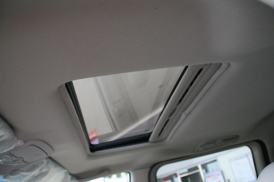 东风悦达起亚嘉华天窗