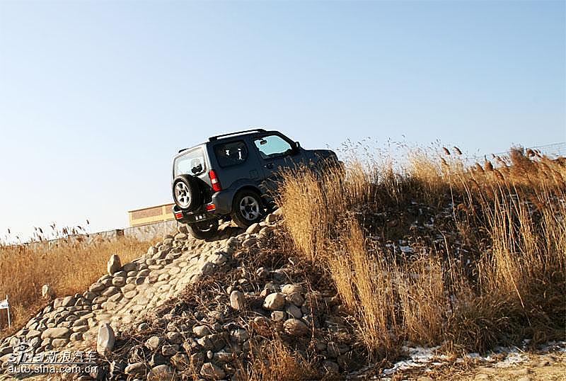 吉姆尼越野表现