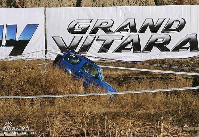 吉姆尼越野表现