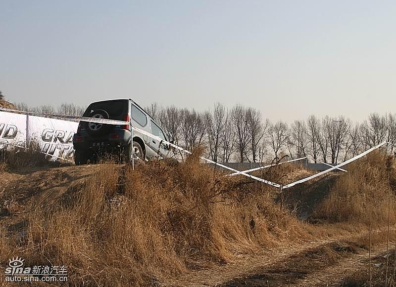 吉姆尼越野表现