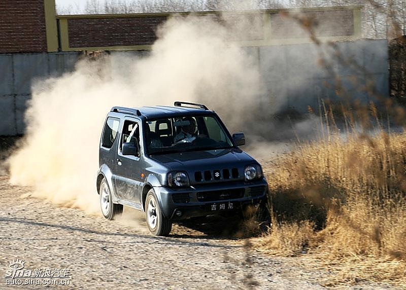 吉姆尼越野表现