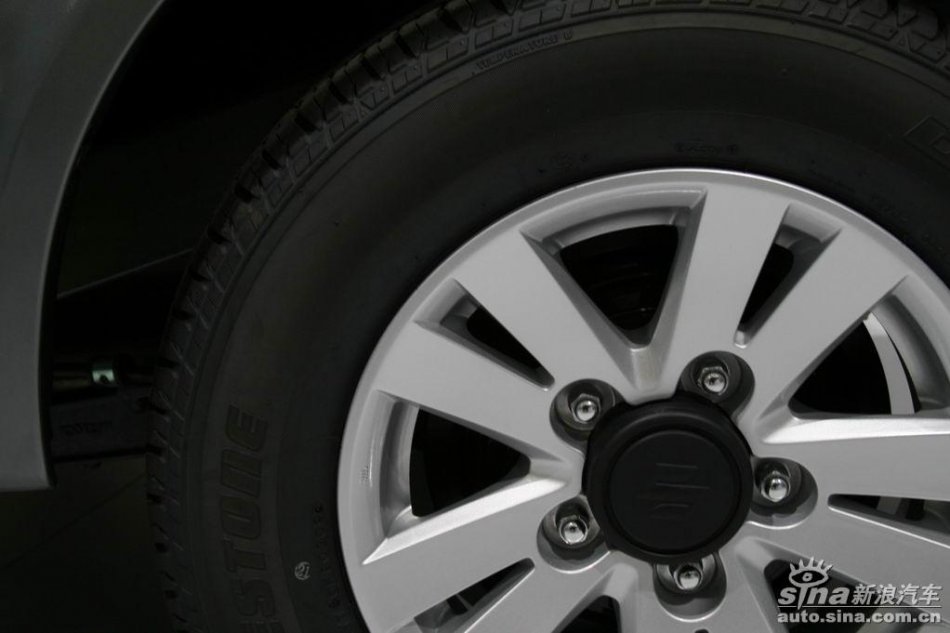 吉姆尼时尚型1.3L