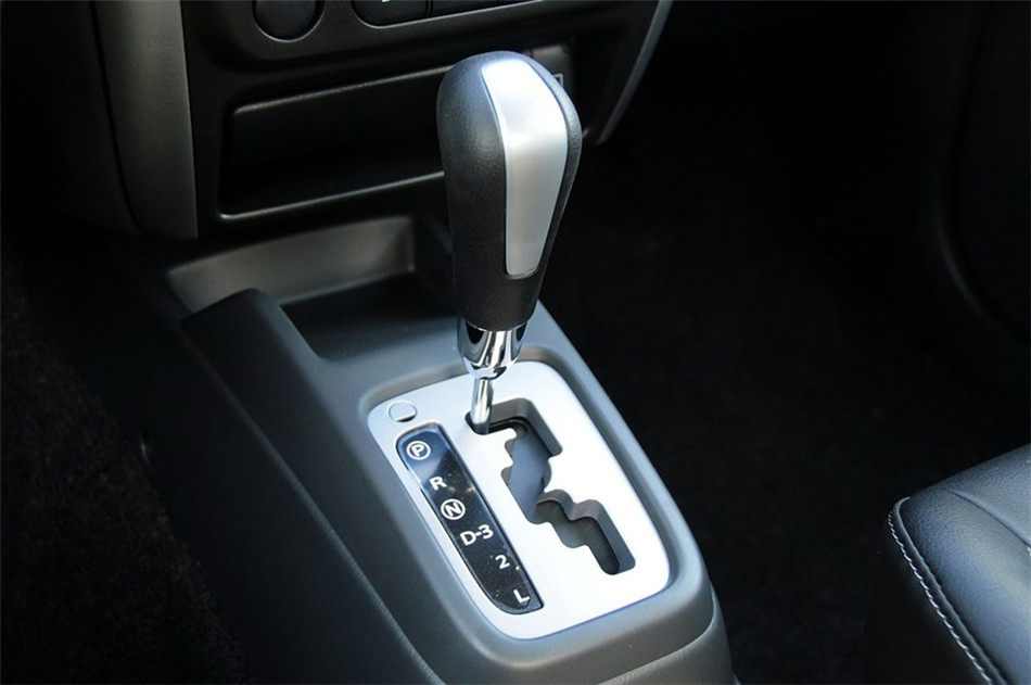 2012款吉姆尼1.3L自动Mode3导航版