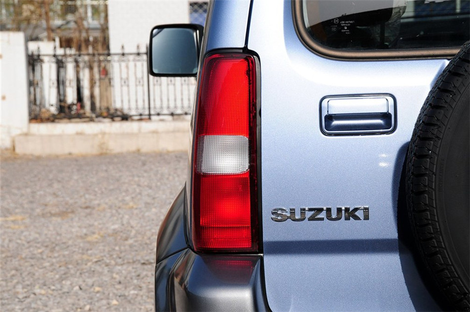 2012款吉姆尼1.3L自动Mode3导航版