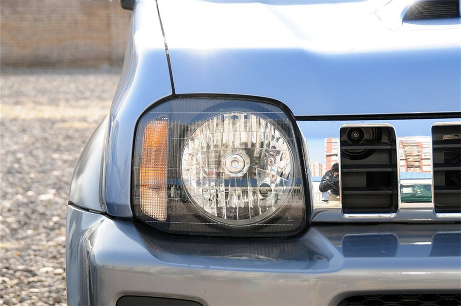 2012款吉姆尼1.3L自动Mode3导航版