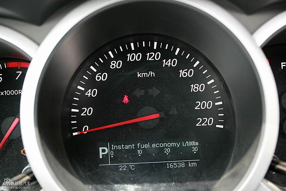 铃木超级维特拉实拍