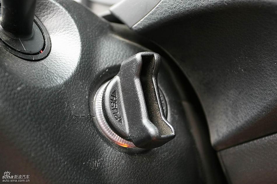 铃木超级维特拉实拍