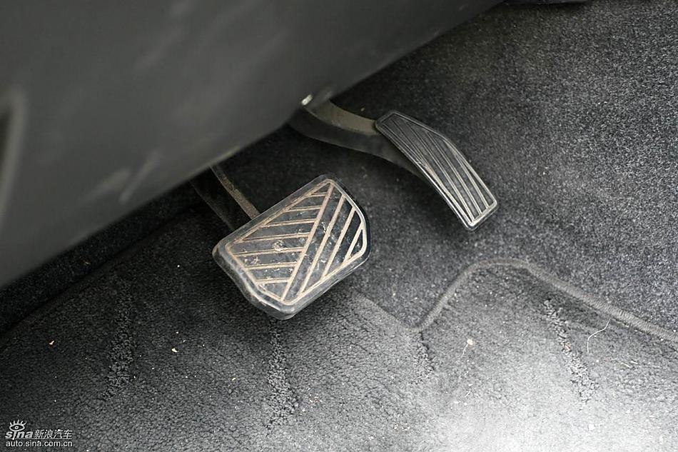 铃木超级维特拉实拍