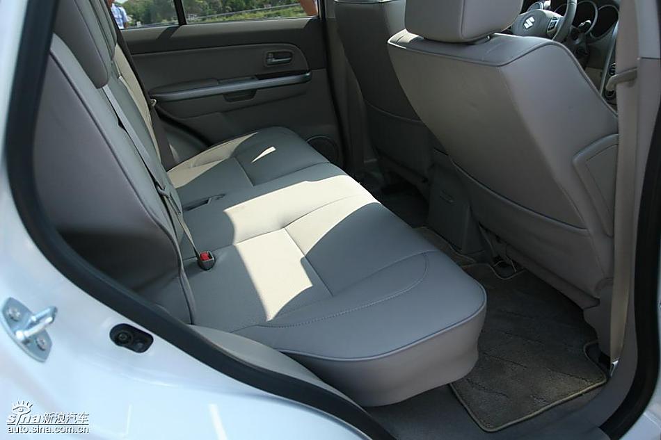 新超级维特拉2.4L五门版