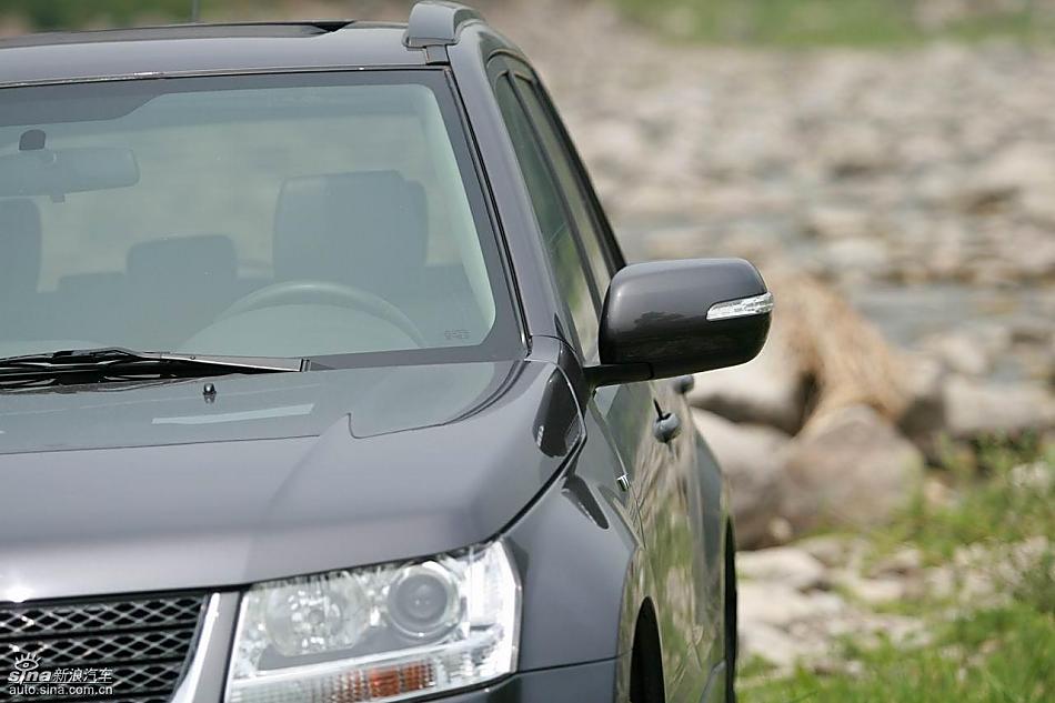 铃木超级维特拉实拍