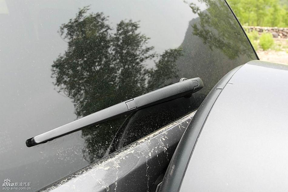 铃木超级维特拉实拍