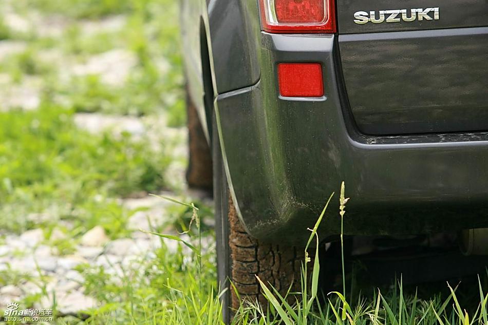 铃木超级维特拉实拍