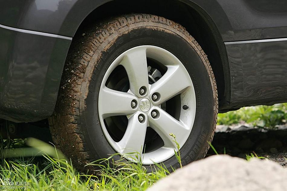 铃木超级维特拉实拍