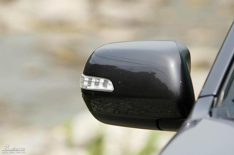 铃木超级维特拉实拍