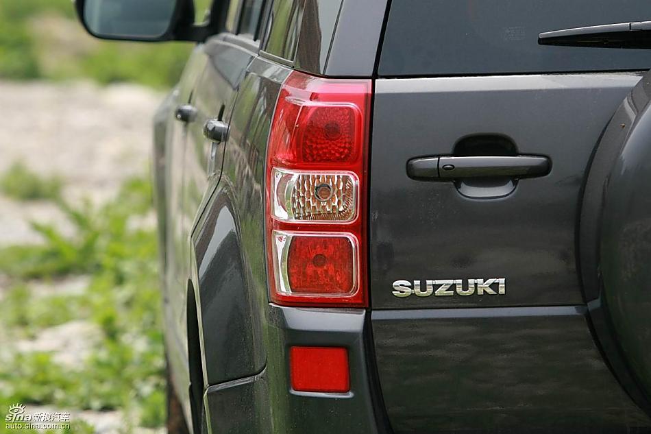 铃木超级维特拉实拍